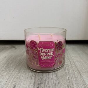 Bath & Body Works Twisted Peppermint Candle
